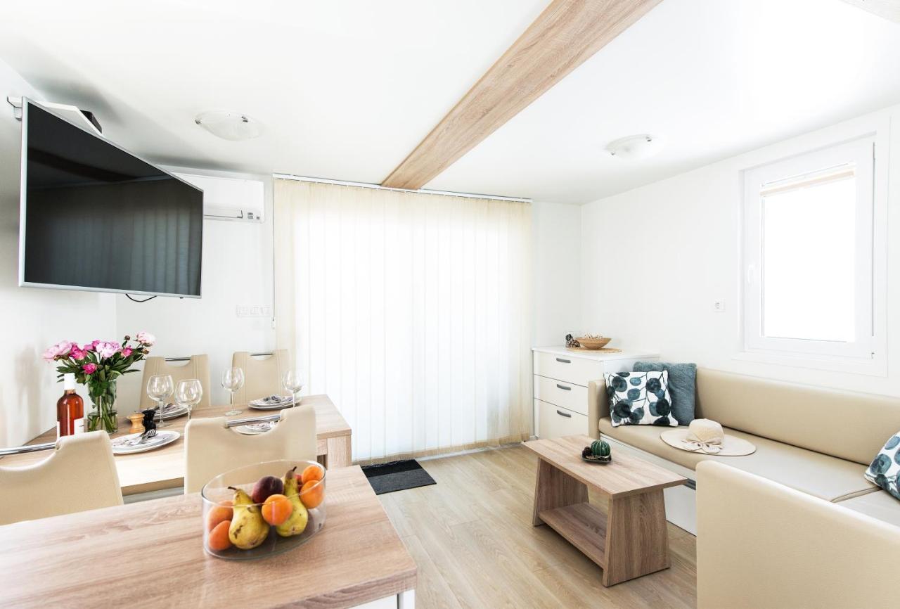 포르토로즈 Marina Luxury Houseboat Olive 빌라 외부 사진