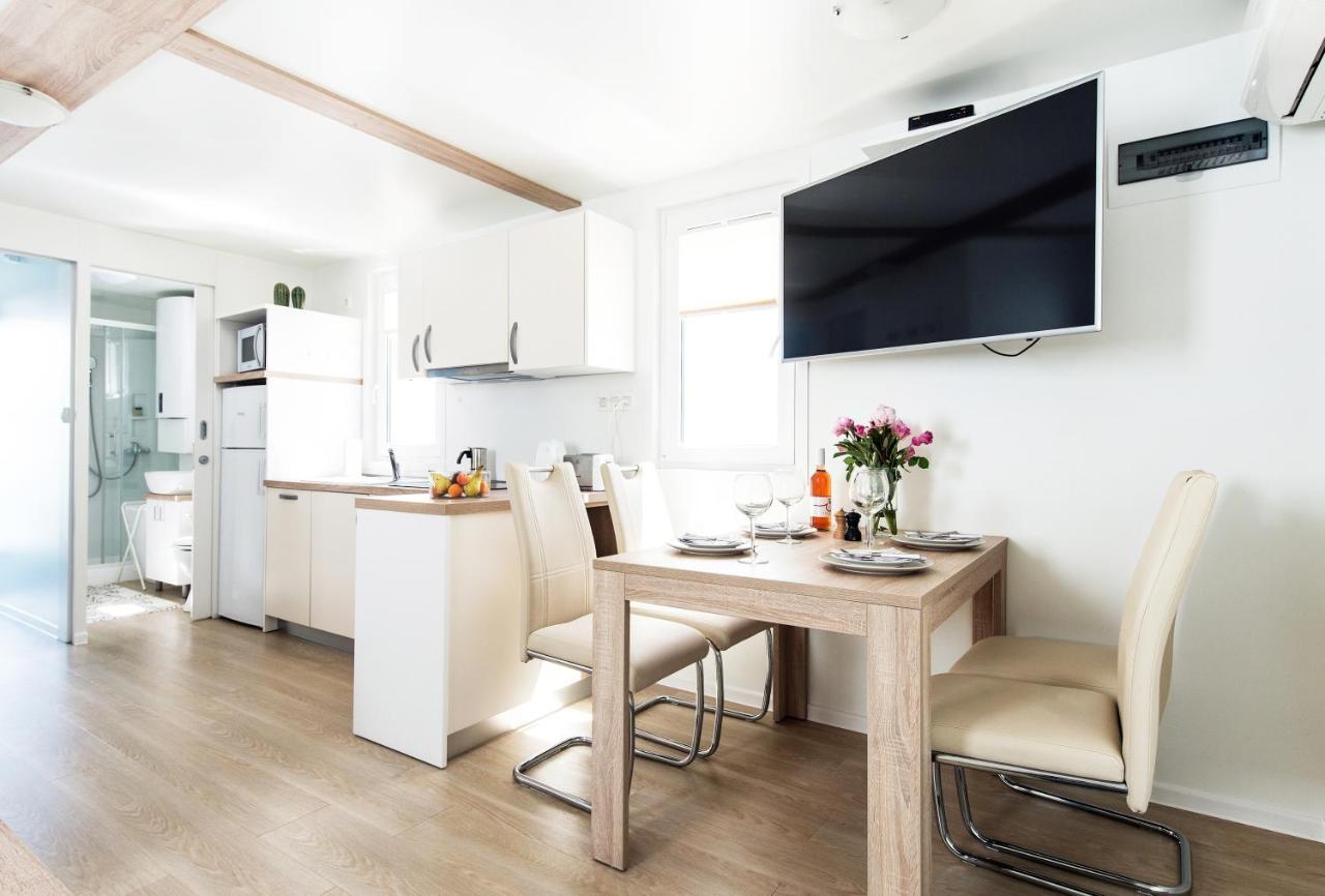 포르토로즈 Marina Luxury Houseboat Olive 빌라 외부 사진