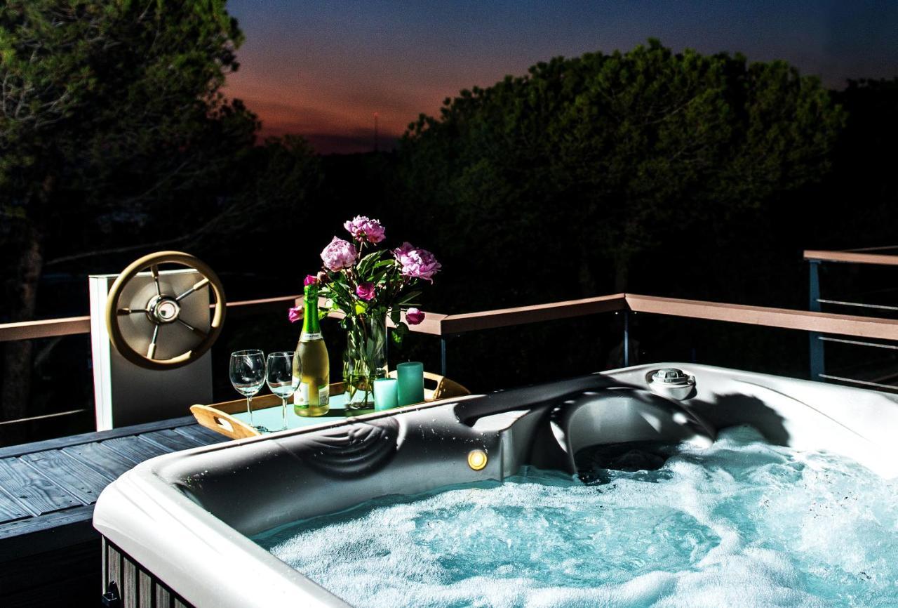 포르토로즈 Marina Luxury Houseboat Olive 빌라 외부 사진